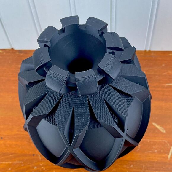 Modern Vase, The Jari Vase, Flower Vase, Bookshelf Table Decor - Picture 2 of 10